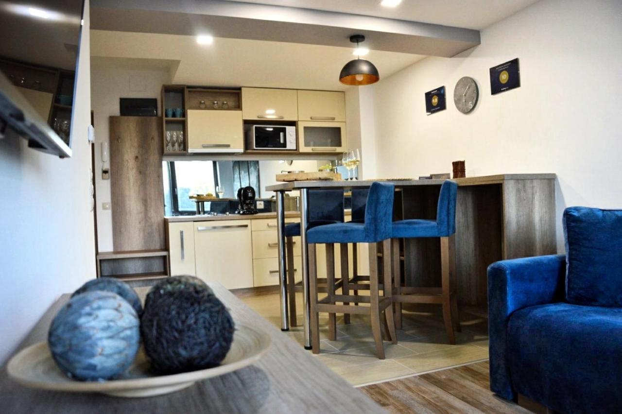 Portofino Apartman Шарвар Екстер'єр фото